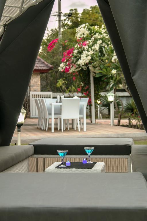 Tropical Hideaways Resort Gili Meno Esterno foto