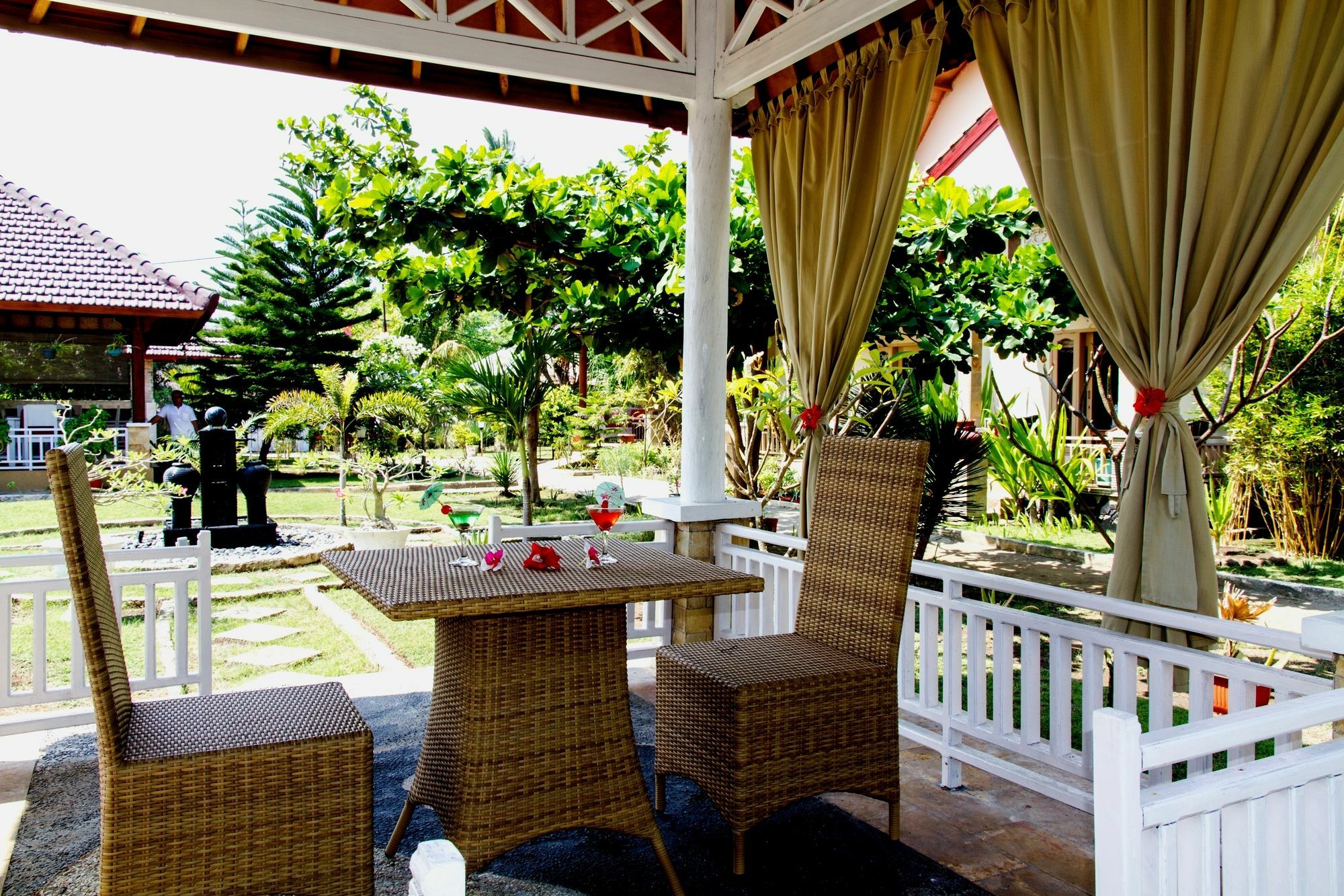 Tropical Hideaways Resort Gili Meno Esterno foto