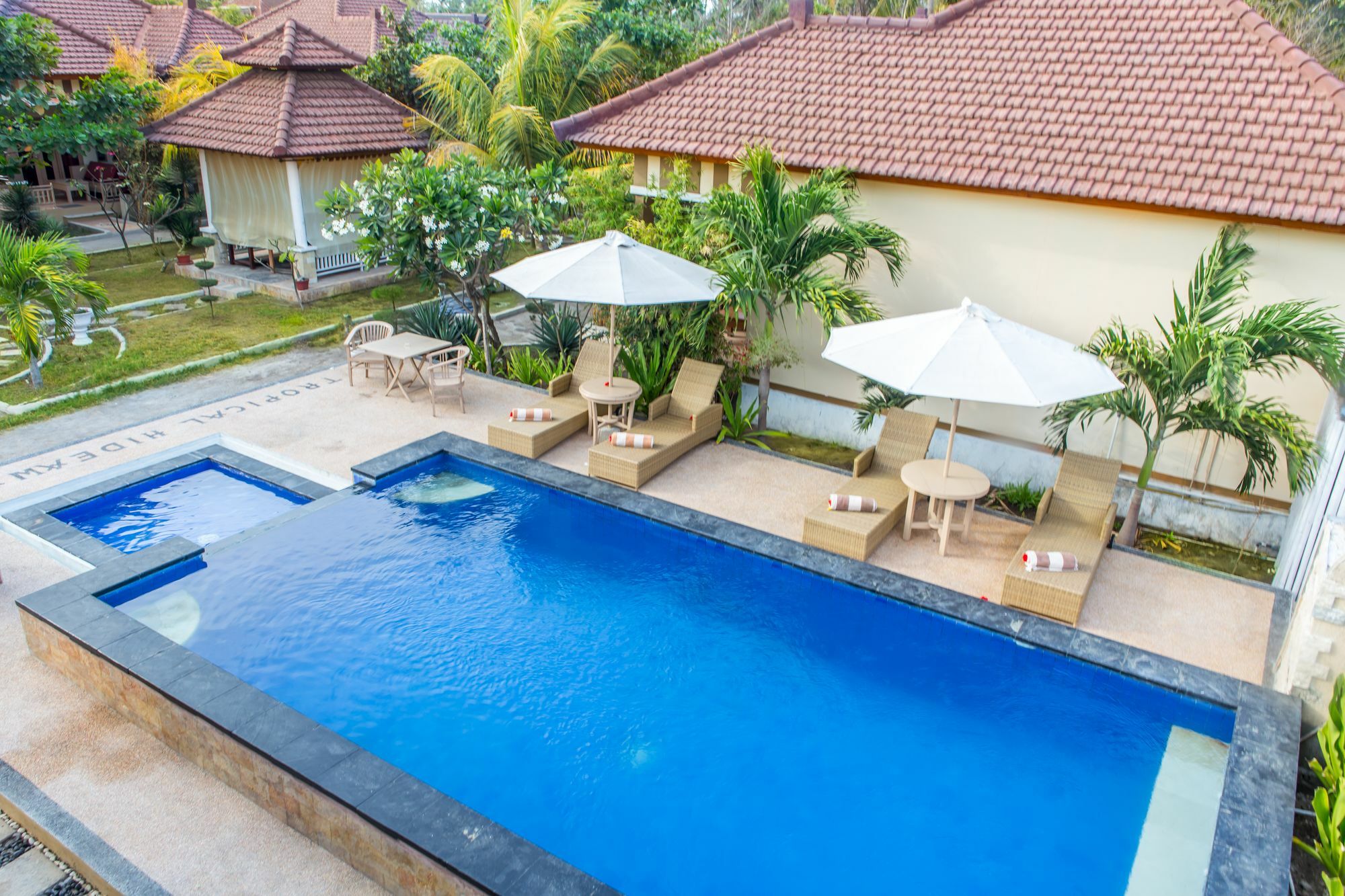 Tropical Hideaways Resort Gili Meno Esterno foto