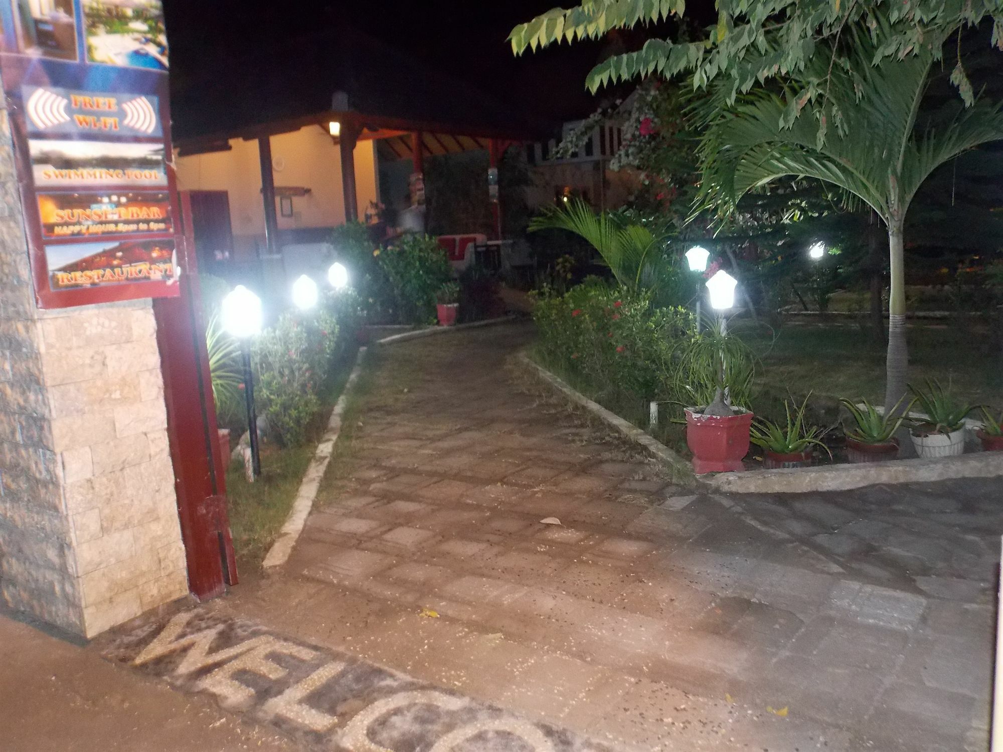 Tropical Hideaways Resort Gili Meno Esterno foto